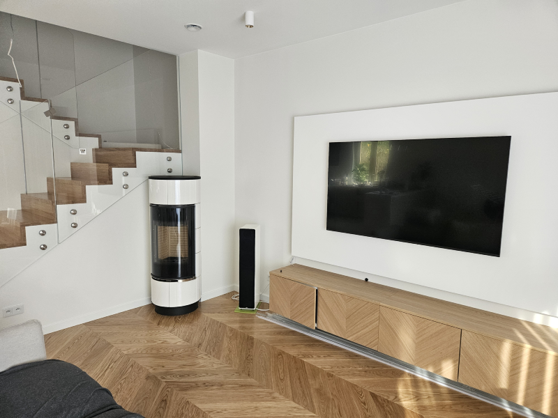 salon z&nbsp;telewizorem